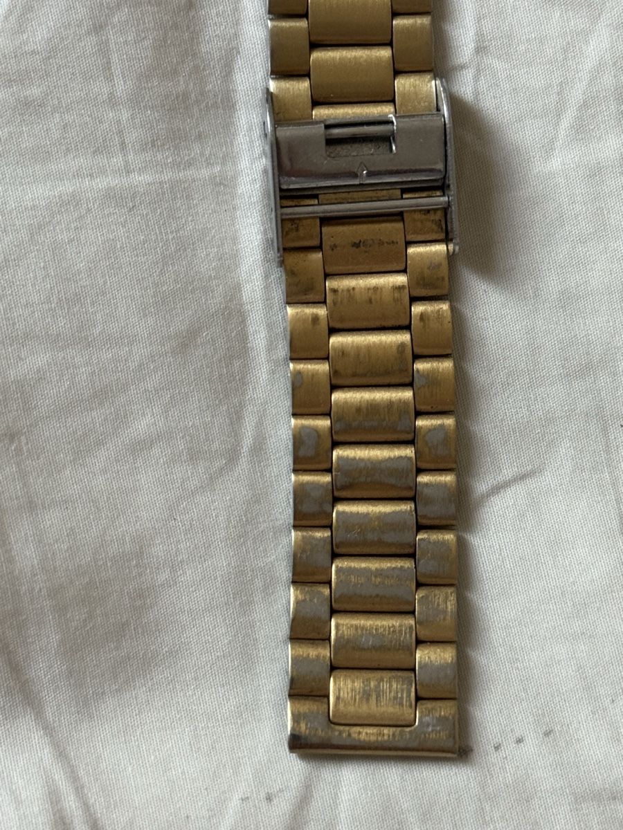 Casio Orologi: Casio Digital Uhr  – Usato da Zürich venduto da yneez 1