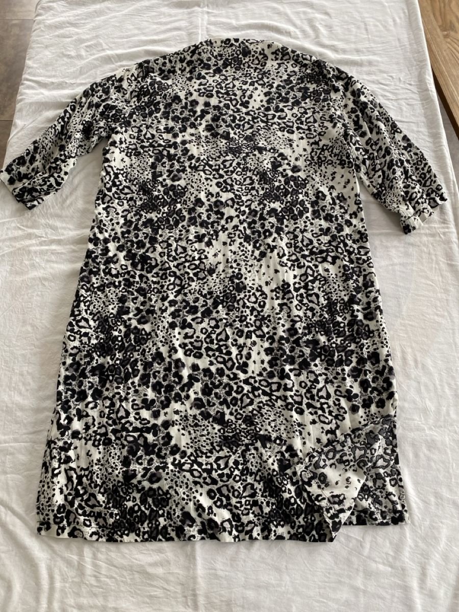 Robes: Robe-tunique t. 40 – Neuf (Voir description) à Lonay par Ikoko 1