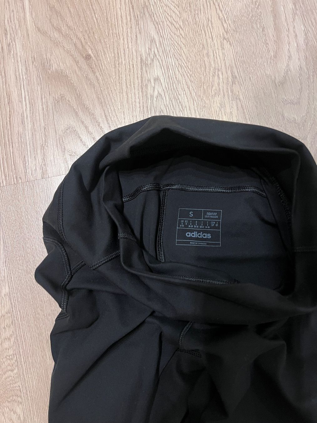 Adidas Leggings: ADIDAS LEGGINS SCHWARZ GR.S – Nuovo (secondo la descrizione) da Kaltbrunn venduto da .-Chantally-. 2