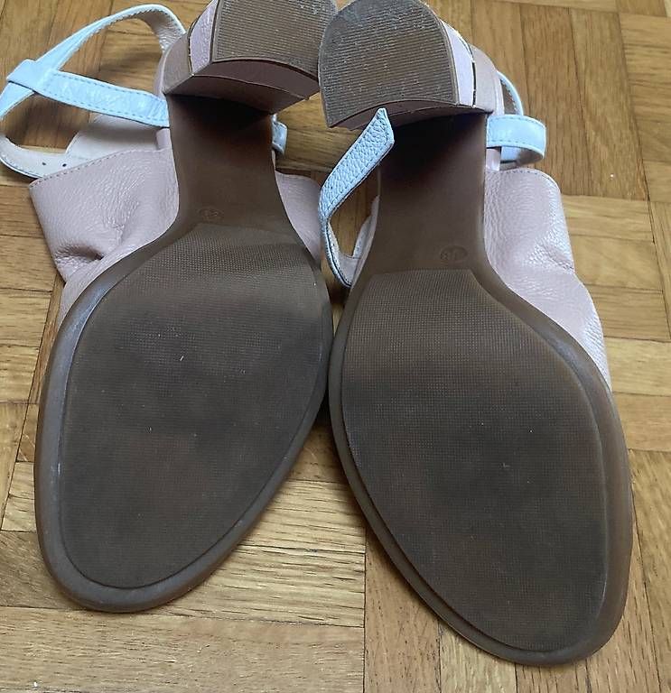 Scarpe da donna: Neue Leder Schuhe Sandalen gr 38 – Nuovo (secondo la descrizione) da Basel venduto da vla_6zt2 2