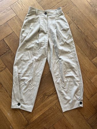 Pantalon Zara beige taille XS (ok pour S) TB etat 