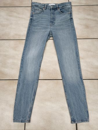 Zara Jeans hellblau Damen Grösse 38 guter Zustand