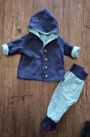 2-Teiler:Wendbarer Baby Hoodie/Pulli mit Hose, ca. Grösse 62