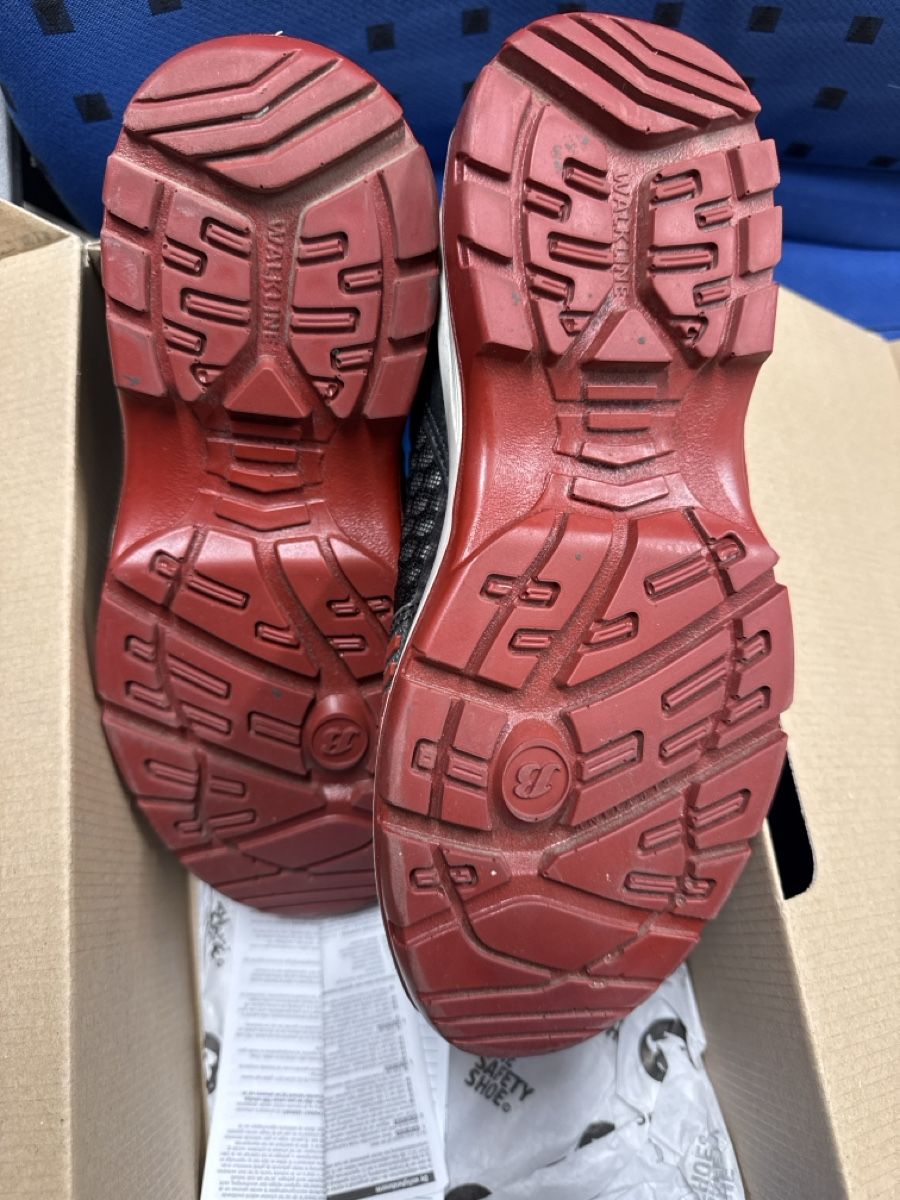 Scarpe da uomo: Sicherheitsschuhe Gr. 38 – Usato da Nänikon venduto da tab-tech 1