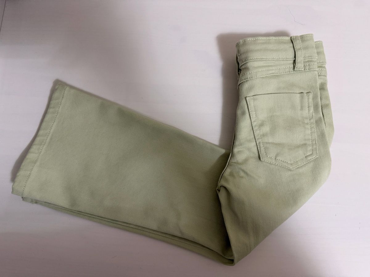 Manor Hosen: Mädchen Jenas – Neu (gemäss Beschreibung) aus Basel von Su.el