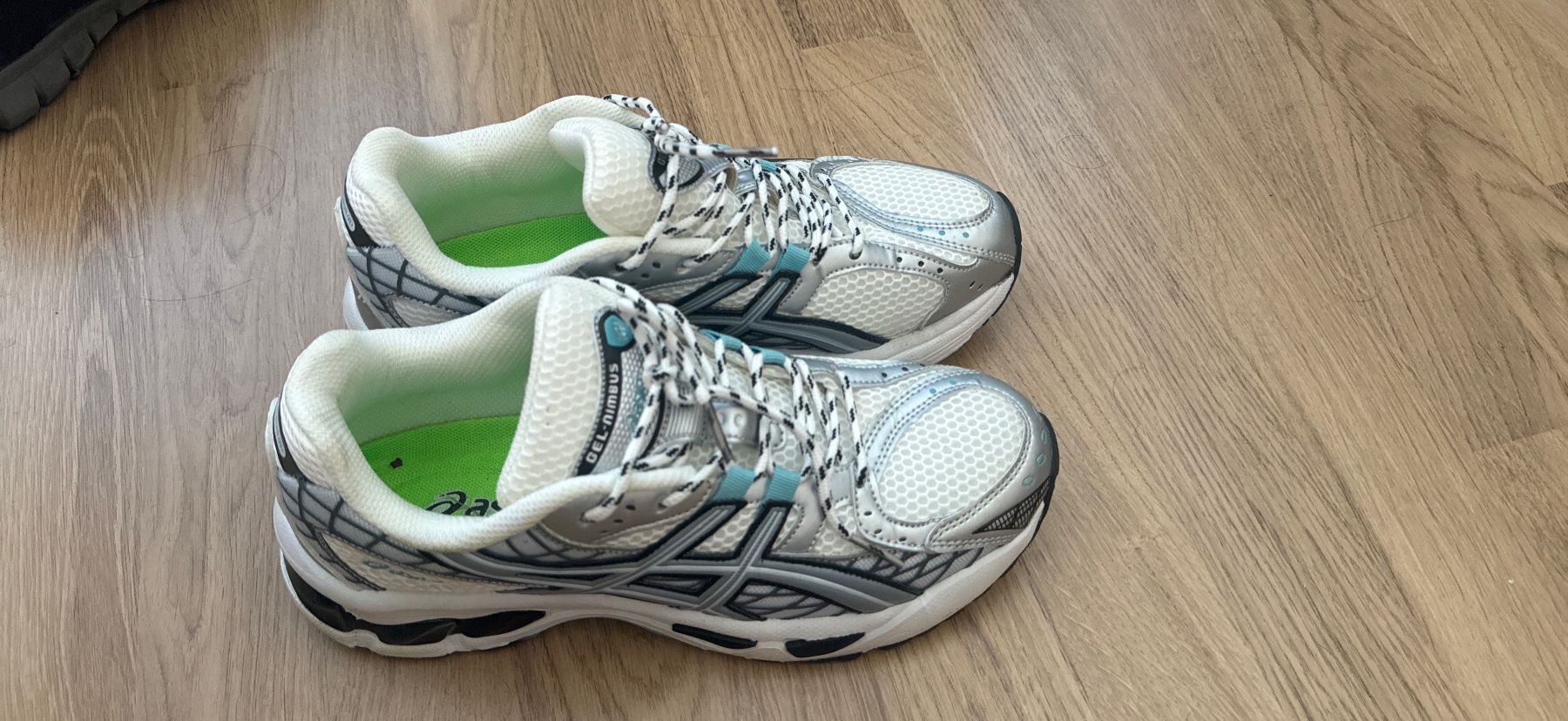 Asics Chaussures hommes: Asics Schuhe – Neuf (Voir description) à Zollikofen par abd_dsc6 1