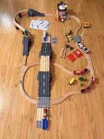 Playtive Spielzeugeisenbahn Holz Set
