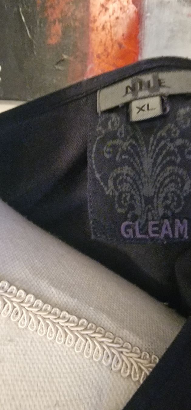 Nile Vestiti: Nile Kleid Gr 42 – Usato da St. Gallen venduto da mania03 1