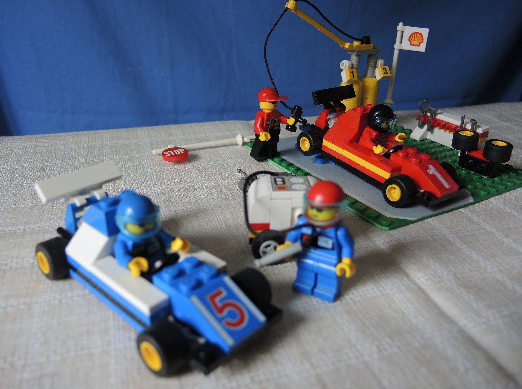 Lego Spielzeuge: Formula1 Pit Stop, Shell Promoset 2554 (1998) – Gebraucht aus Burgdorf von ursla50 4