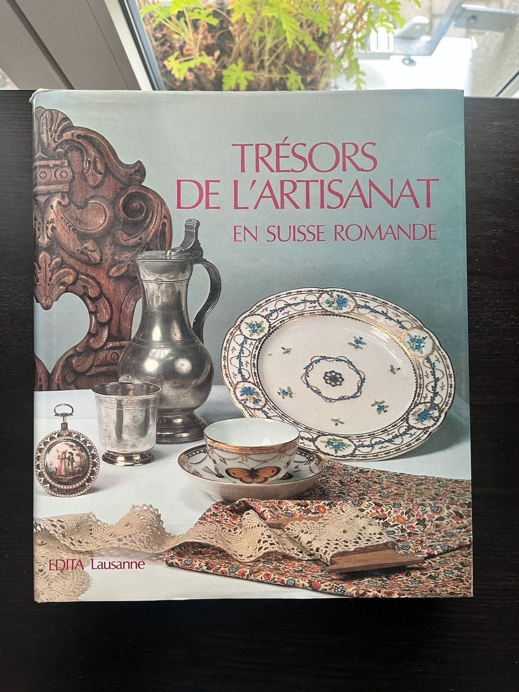 Bücher: Trésors de l'artisanat en Suisse romande – Gebraucht aus Lausanne von Kinga_Shopaholic