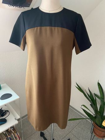 Schönes Kleid Marina Yachting