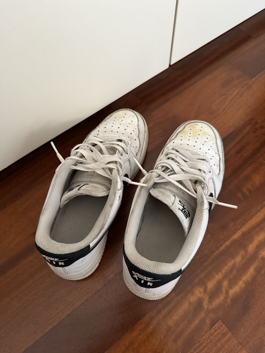 Nike Scarpe da uomo: Nike Air Force 1 - Taglia 42.5 – Usato da Bellinzona venduto da gia_zx2b 7