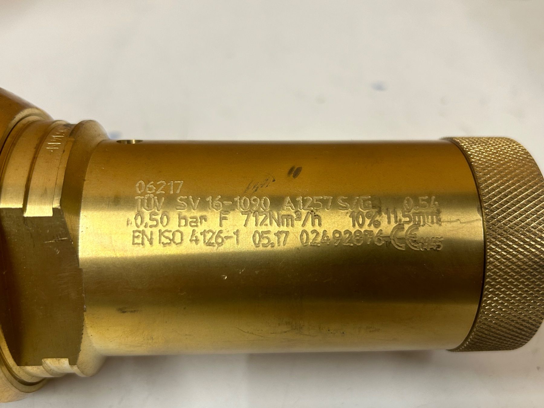 Tutti gli attrezzi: 2x Cryogen Entlastungsventil Messing – Usato da Schupfart venduto da philippb06 2