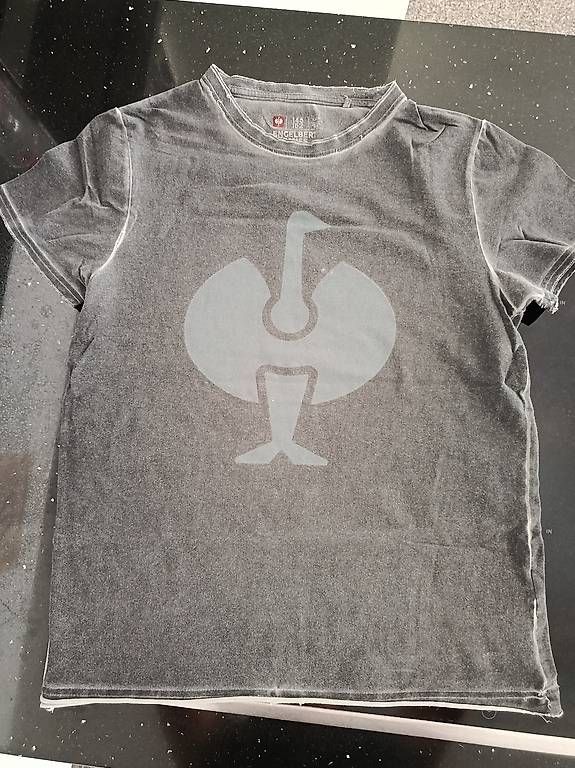 Hemden, T-Shirts & Polos: Strauss T Shirts 146/152 – Gebraucht aus Obergerlafingen von tin_8ls9