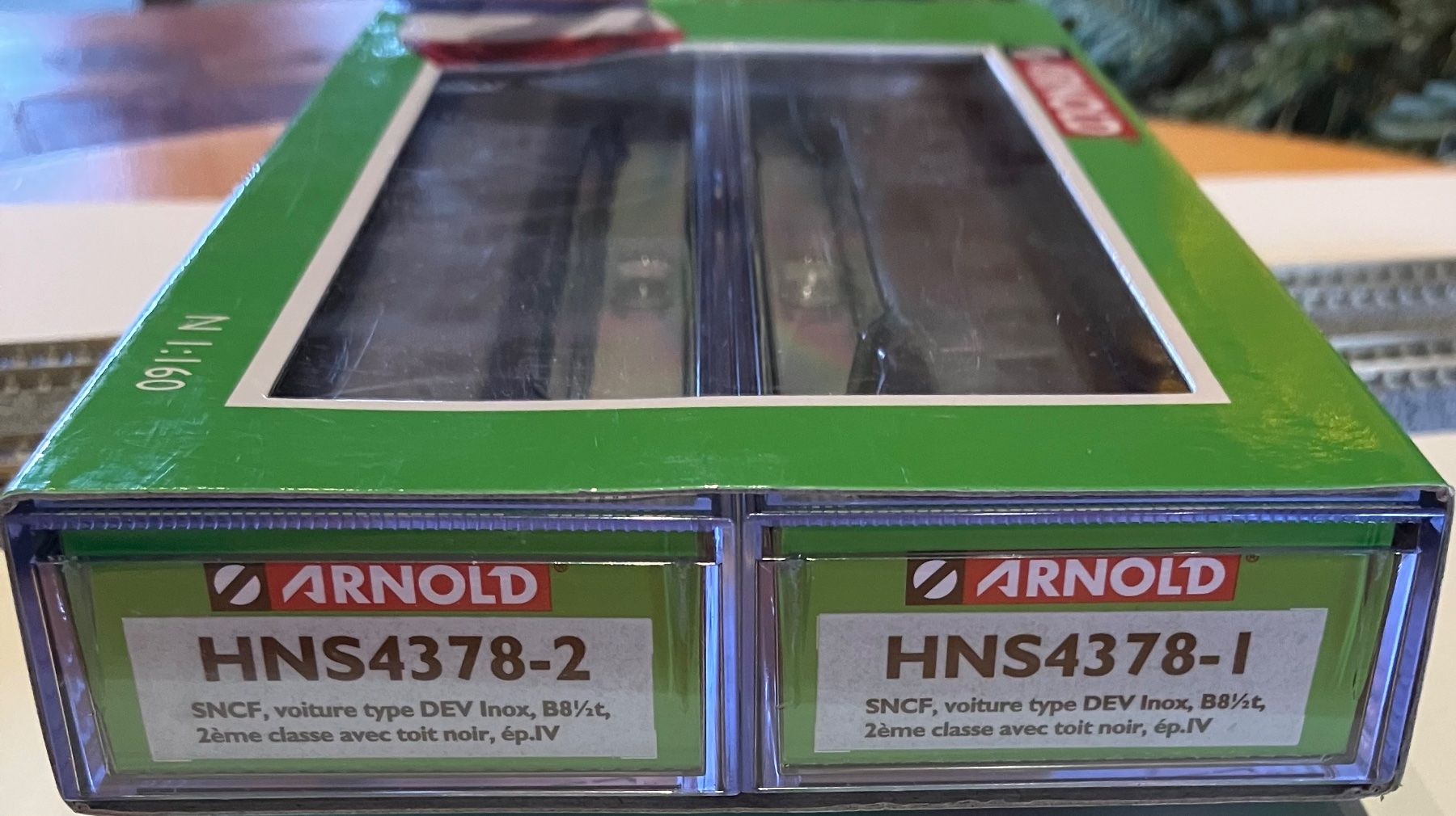 Arnold Modellini di ferrovie: Arnold HNS4378 SNCF 2teil Set Inox DEV Wagen – Nuovo e nell'imballaggio originale da Dompierre VD venduto da immorentes 1