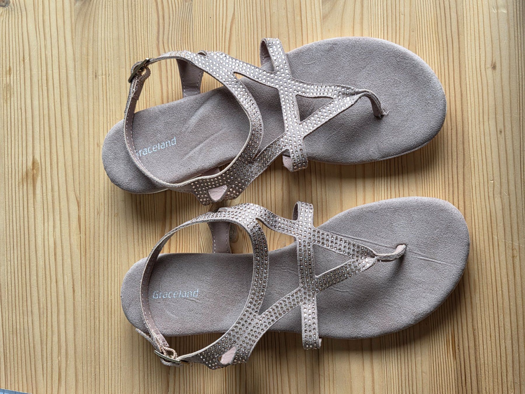 Graceland Damenschuhe: beige/hellbraun Sandale, 39, neuwertig – Gebraucht aus Liestal von ITOlio 5