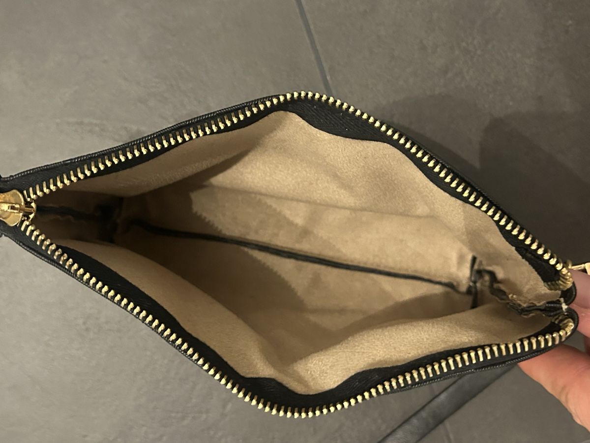 Maison Mollerus Taschen für Damen: Maison Mollerus - Kosmetiktasche - Schwarz – Gebraucht aus Wettswil von 8wkc_ne 2
