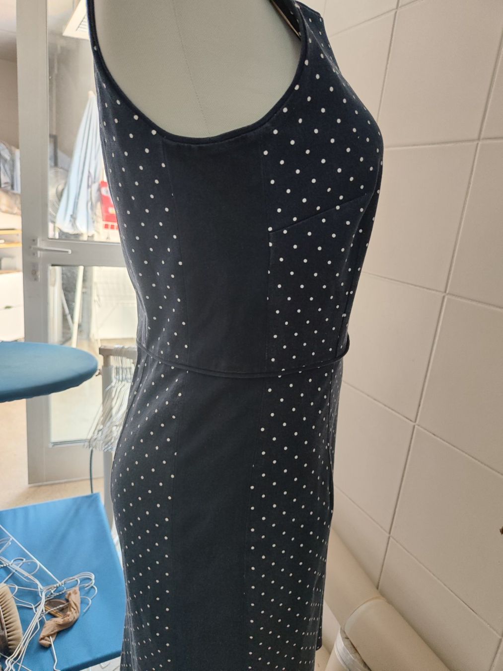 Tommy Hilfiger Kleider: Hilfiger Sommerkleid Gr 6 – Gebraucht aus Langnau am Albis von Judithsebi 3