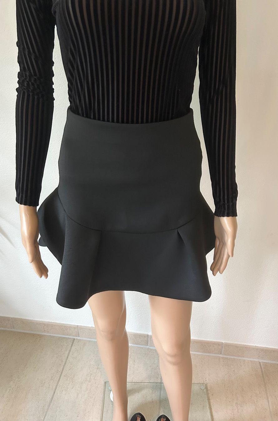 Asos Gonne: Rock Asos – Usato da Saland venduto da ele_vc96 1
