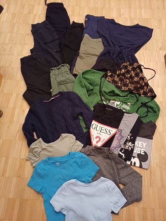 Grosses Kleiderset für Teenager-Girls (Grössen XXS, XS & S)