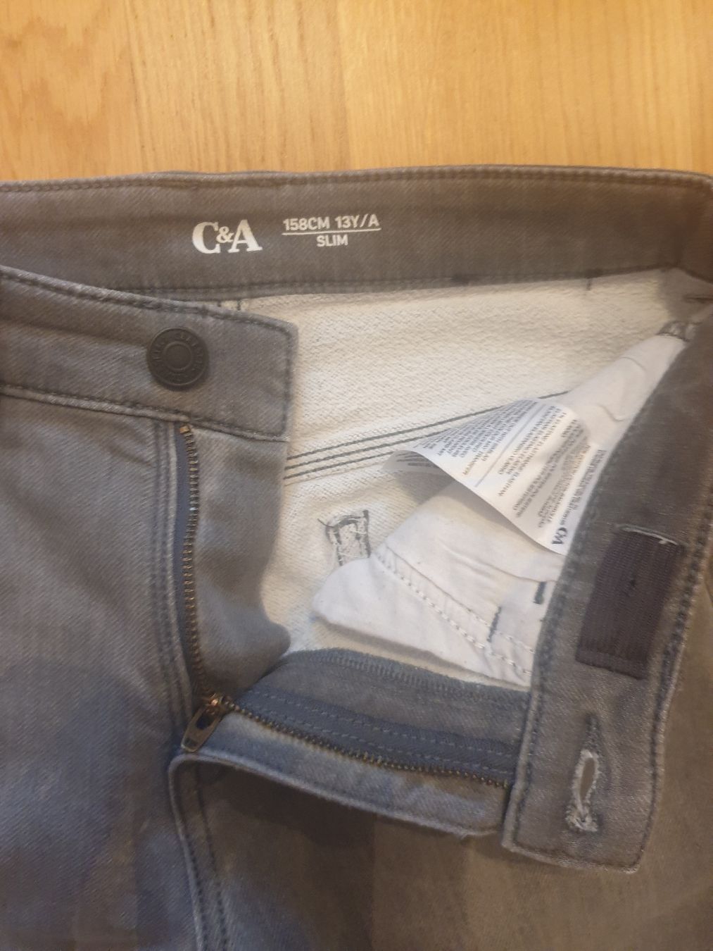 C&A Pantaloni: Neu jeans C&A – Nuovo (secondo la descrizione) da Fribourg venduto da mal_8zjh 1