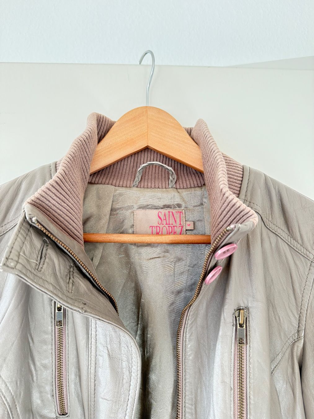 Giacche: Lederjacke Saint Tropez Damen – Usato da Hünibach venduto da schneefan01