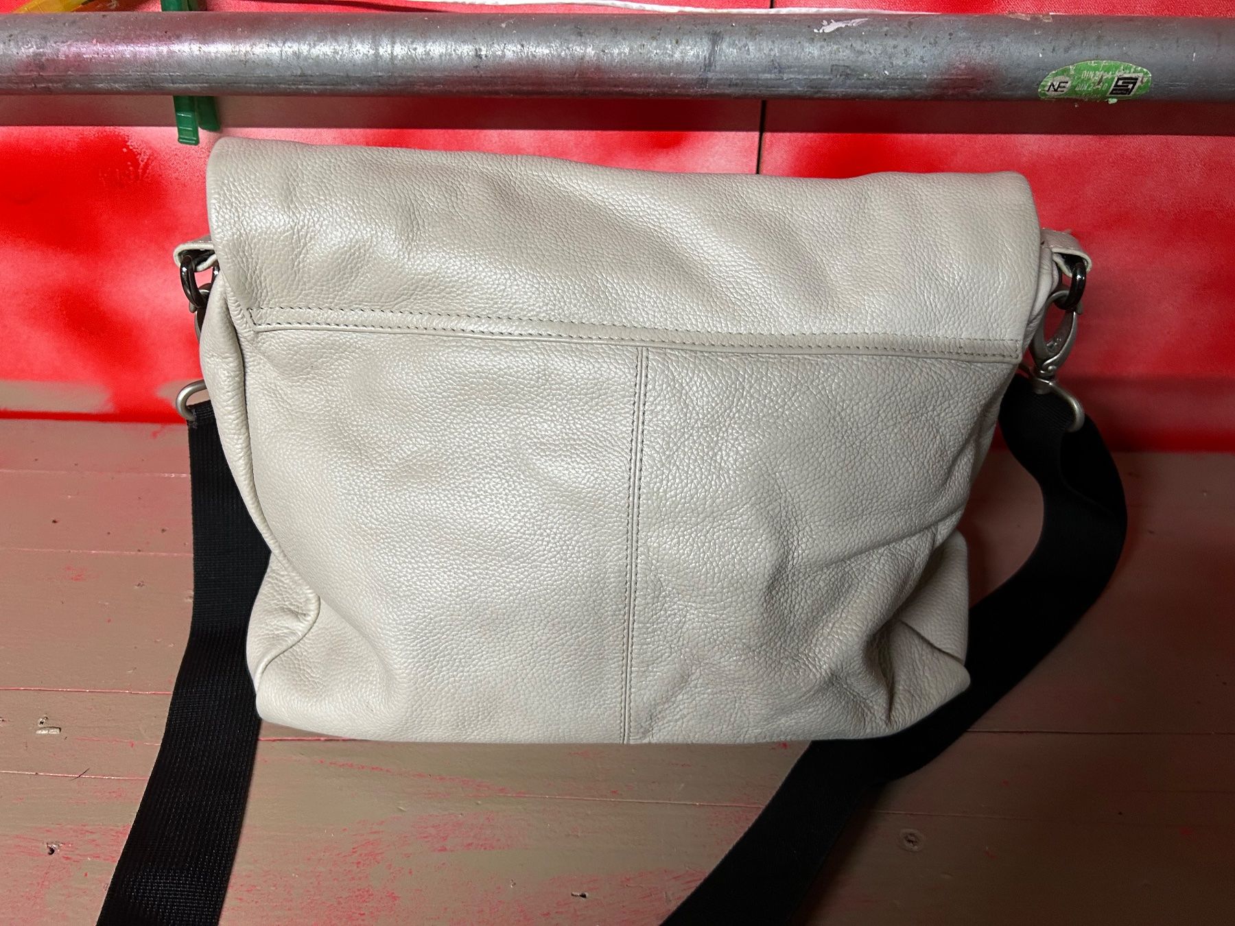 Borse da donna: tolle Umhängetasche beige – Usato da Obergösgen venduto da Andre118 1