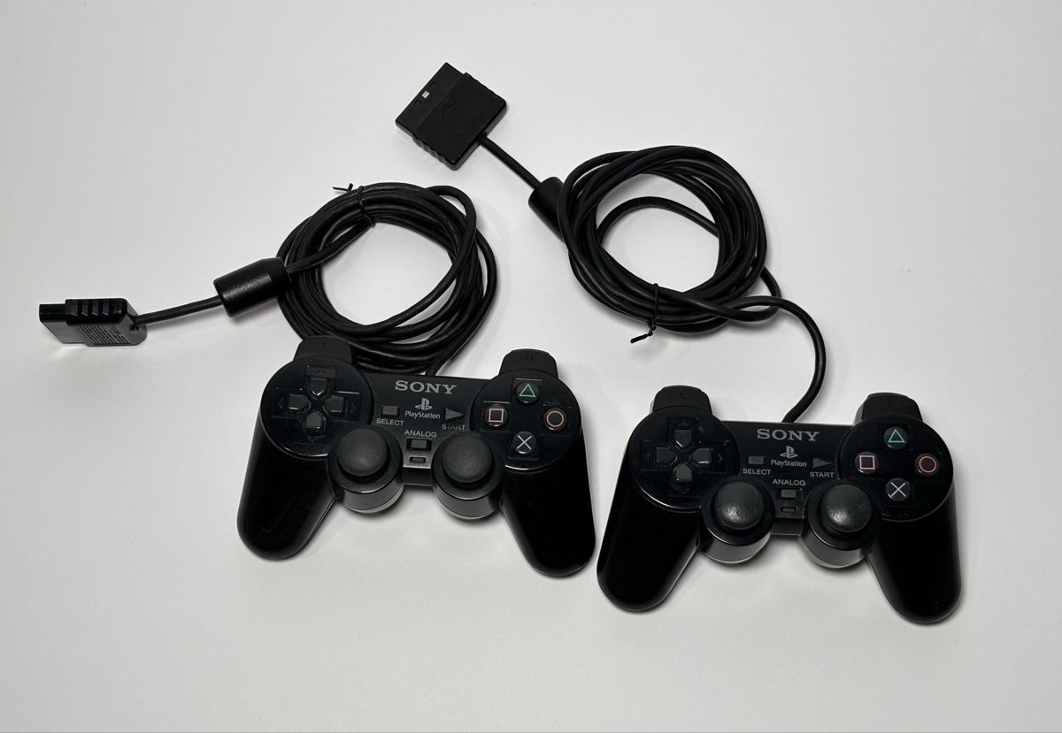 Sony Controller: 2x Controller PS2 | Difettati | PlayStation  – Defekt aus Gordola von kar_gy5g