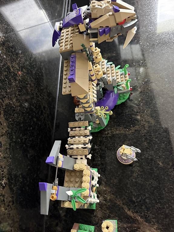 Lego Jouets: LEGO Ninjago Chan-Tempel (Schlangentempel)  mit Fallen – D'occasion à Buchrain par nic_sp69 4