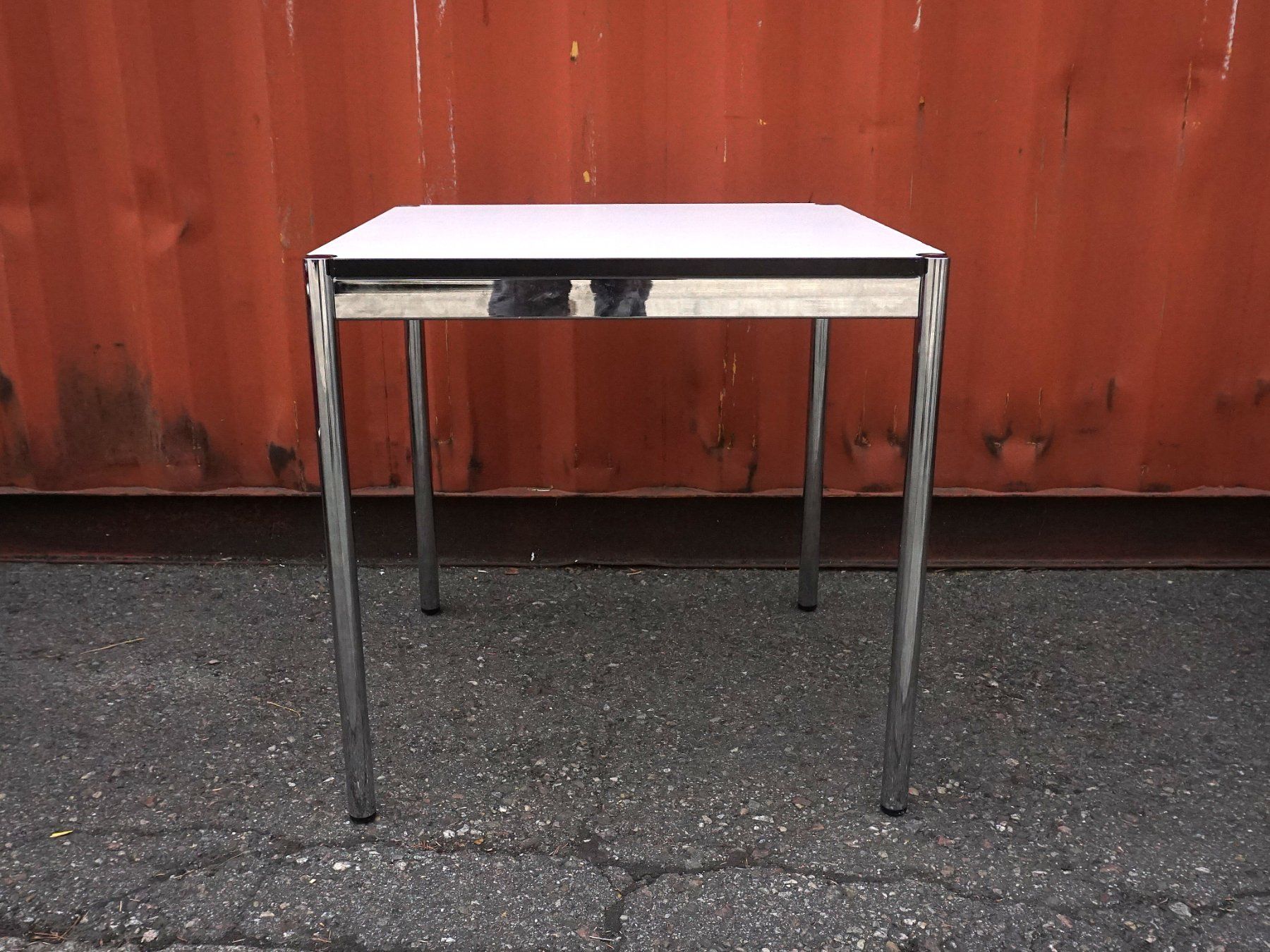 USM Tables: USM Haller Tisch – D'occasion à Pratteln par Restwert_Pratteln