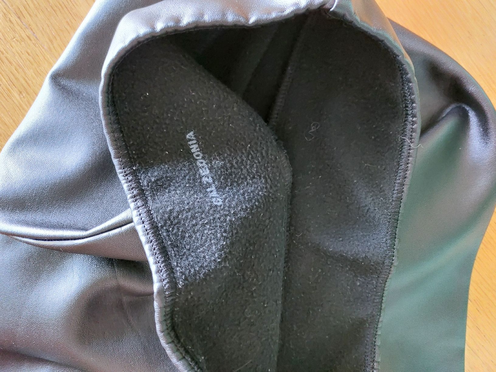 Calzedonia Leggings: Leggings Lederoptik Gr. S  – Usato da Horgen venduto da prinza 2