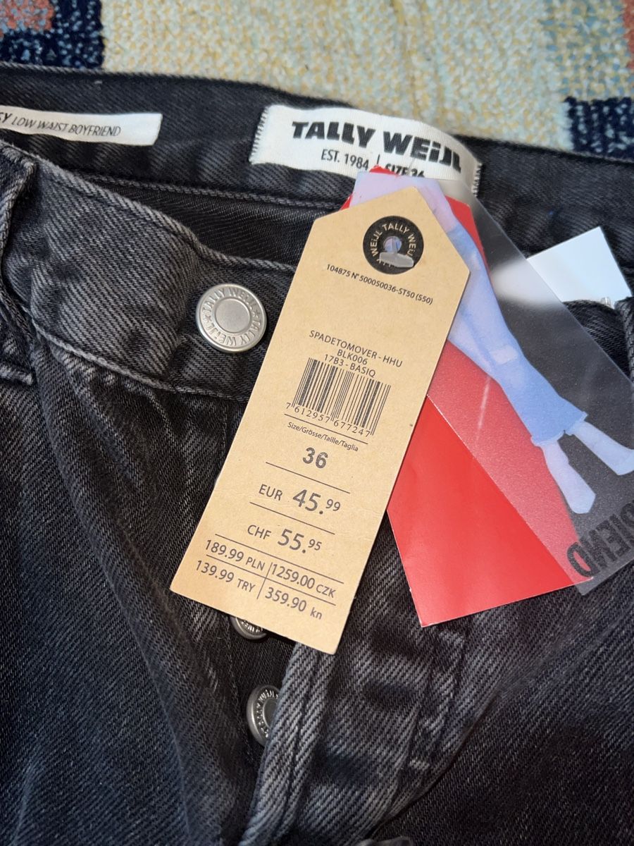 Tally Weijl Jeans: Jeans Neu Grösse 36 – Nuovo e nell'imballaggio originale da Oberentfelden venduto da Dianaaaaaa 1
