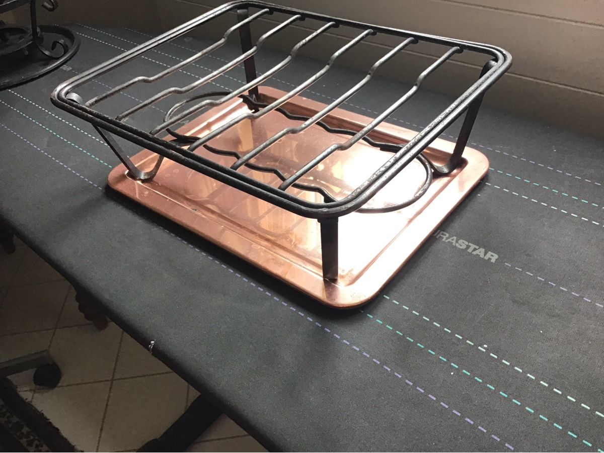 Piatti di portata:  Plateau cuivre et fer forgé ancien  – Usato da Laufen venduto da Babouche4242