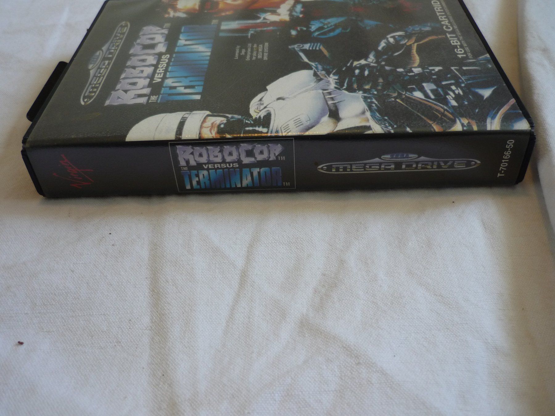 Sega Giochi: Videospiel - Sega Mega drive 16 - Robocop vs Terminator – Usato da Beringen venduto da zzRegal 1