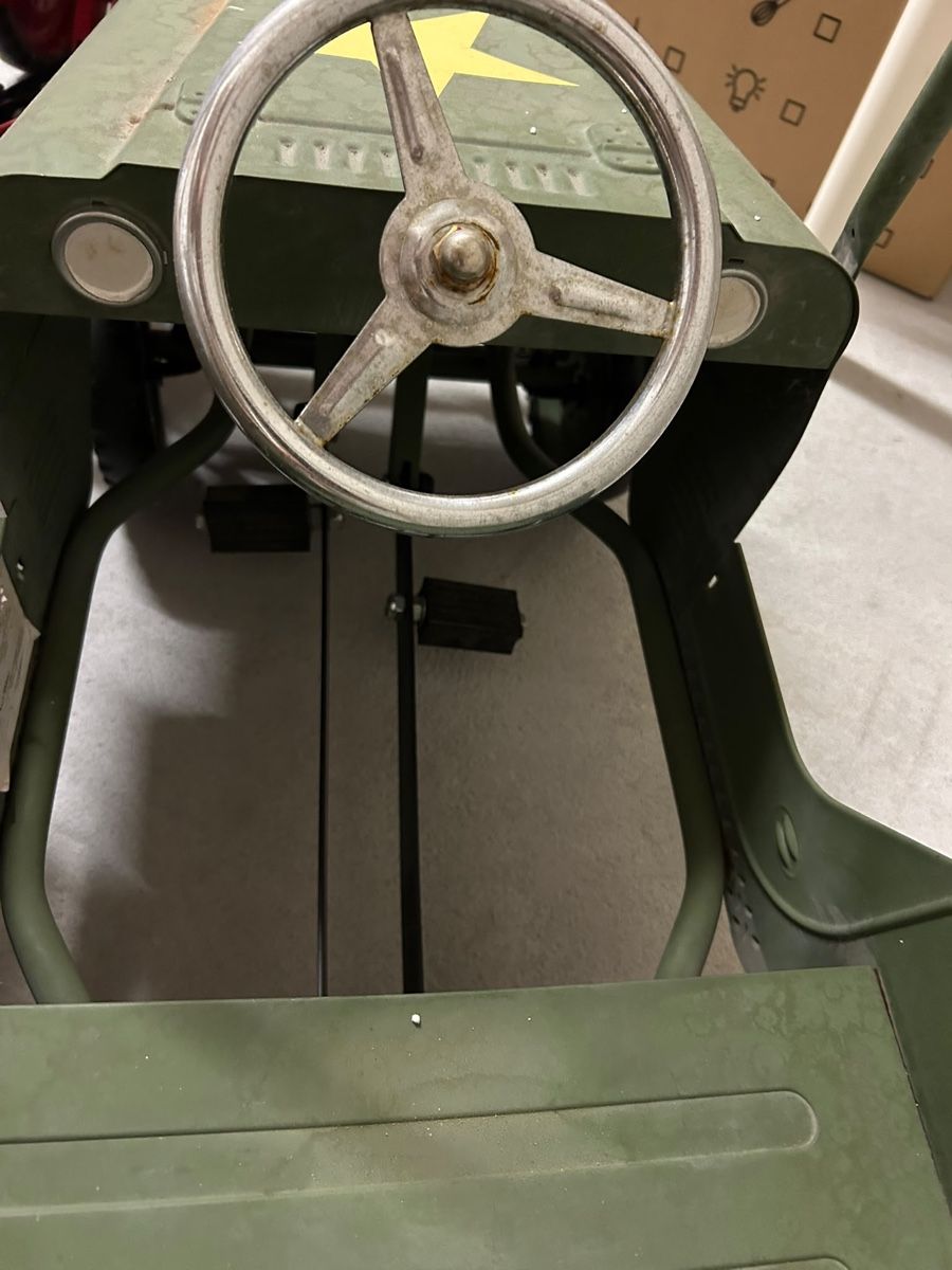 Veicoli per bambini: Vintage Tretautos – Nuovo (secondo la descrizione) da Seuzach venduto da Cyrine.Pf95 1