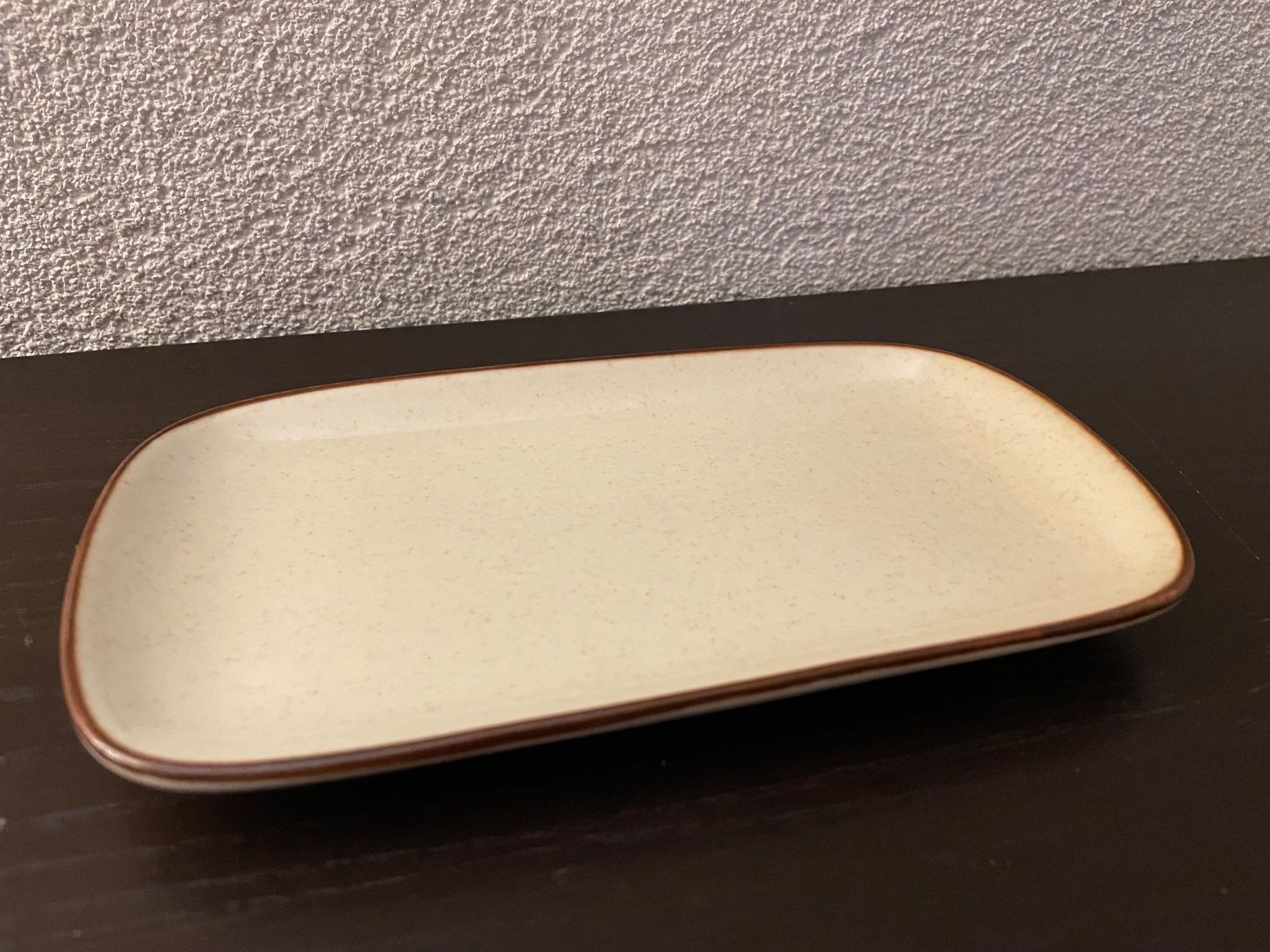Rössler Piatti di portata: Rössler - Butterplatte "20.5 x 11.5 cm" claire – Usato da Zürich venduto da plumita