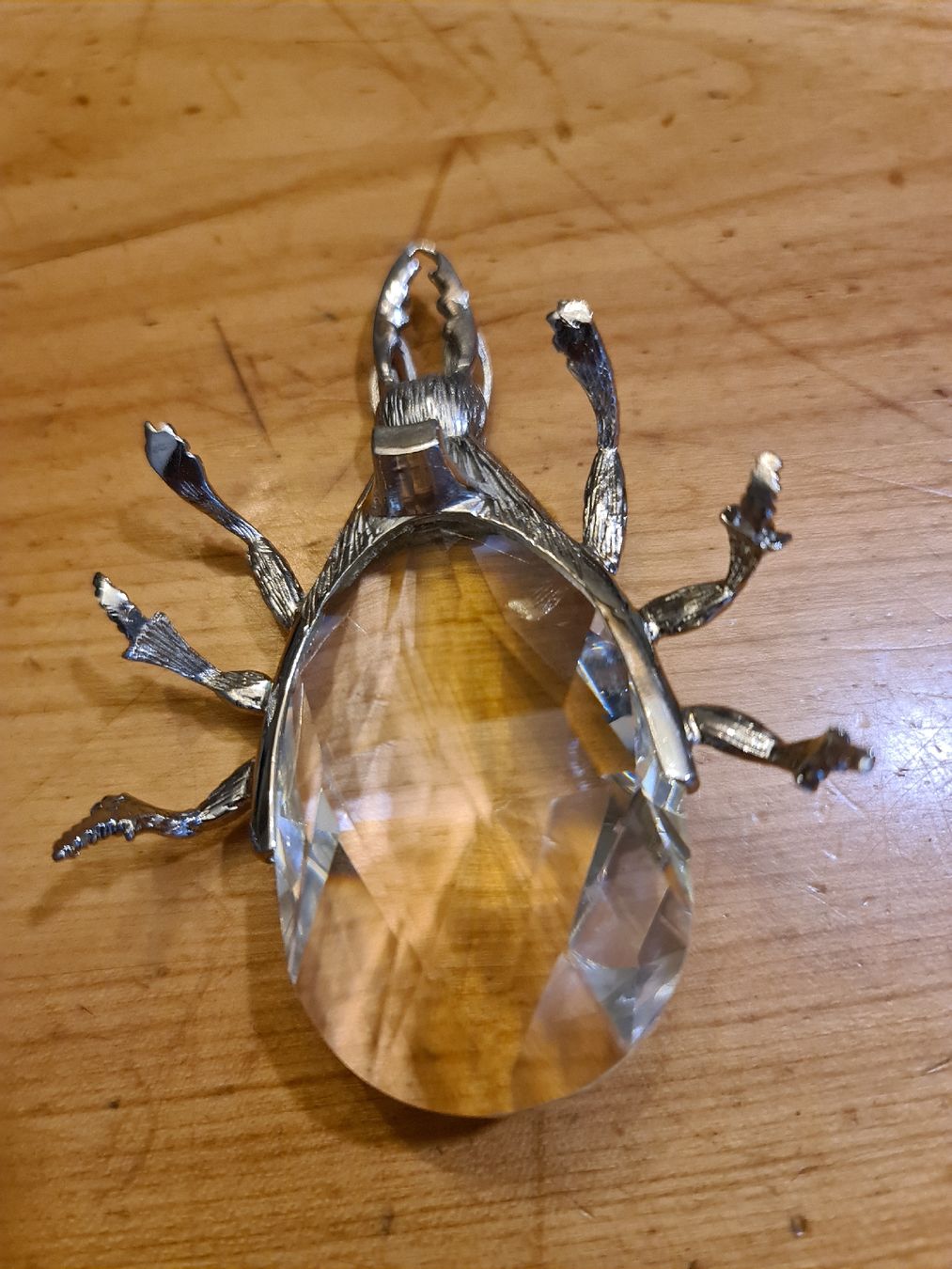 Swarovski Tutte le decorazioni: Swarovski Figur Hirschkäfer Flaschenöffner – Usato da henau venduto da Rockj 1