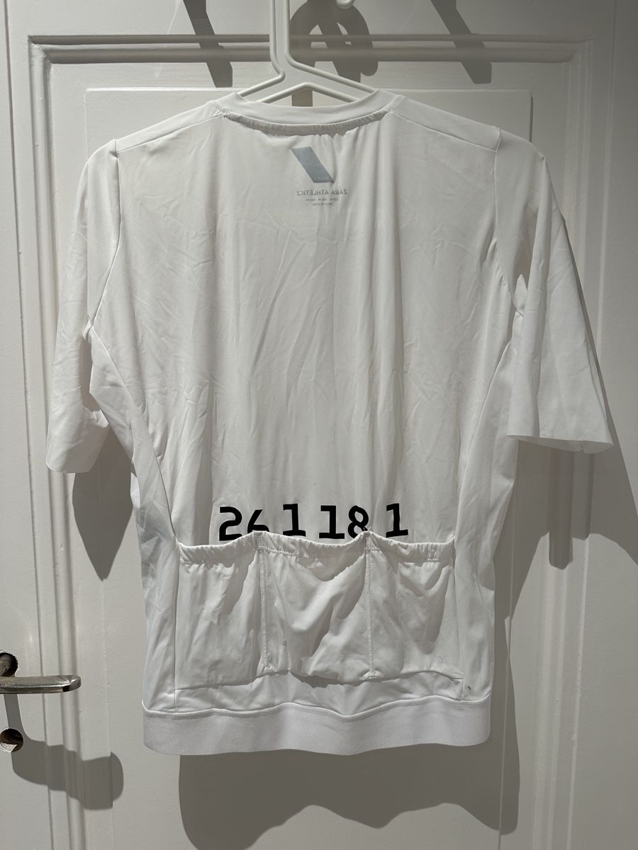 Leibchen & Hosen: Zara Athleticz jersey M – Neu (gemäss Beschreibung) aus nyon von arnmat 2