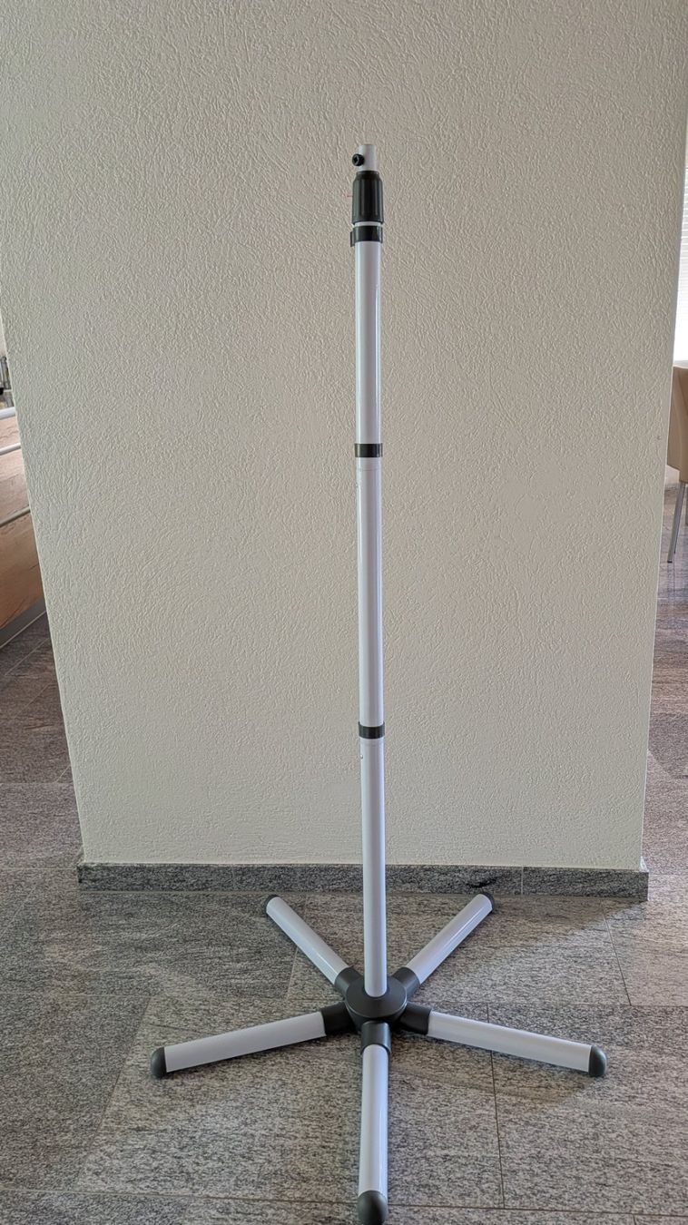 Sonstige Dekorationen & Accessoires: Standfuss Heizstrahler Reer neu – Neu (gemäss Beschreibung) aus Grüt (Gossau ZH) von roflloler