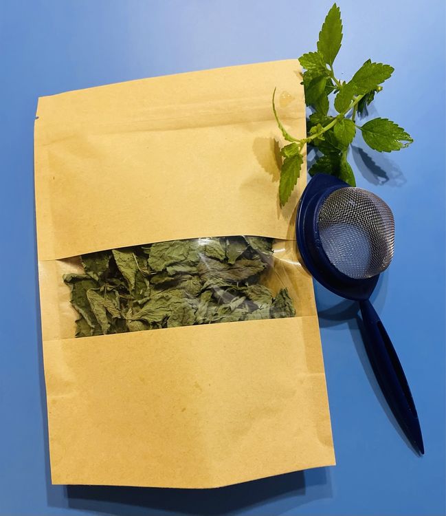 Teesieb mit 50 g Zitronenmelisse | Kaufen auf Ricardo
