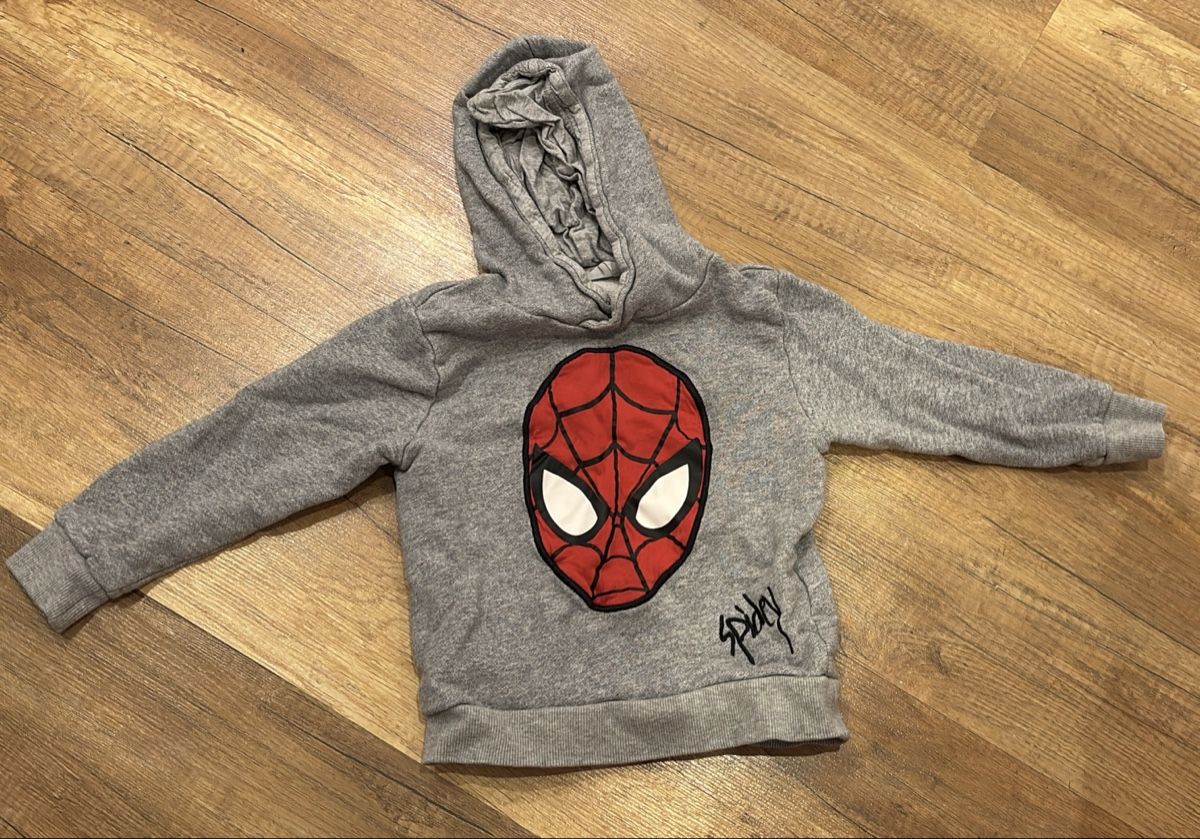 H&M Maglioni & Felpe: Pullover 98/104 – Usato da Lausanne venduto da bongsdibongs