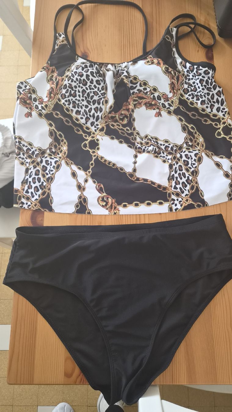 Costumi da bagno & Bikini: Schöner Talkini mit Muster, Grösse Xl – Nuovo (secondo la descrizione) da Basel venduto da gio_d9qn