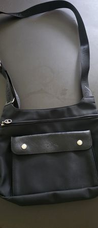 Schwarze Longchamp Umhängetasche, neuwertig, Top Zustand!