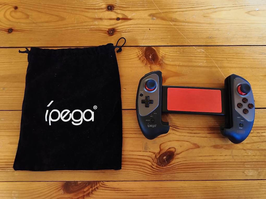 Controller: Manette de jeu télescopique iPega PG-9083 - Bluetooth – Usato da Thierrens venduto da xinximoni