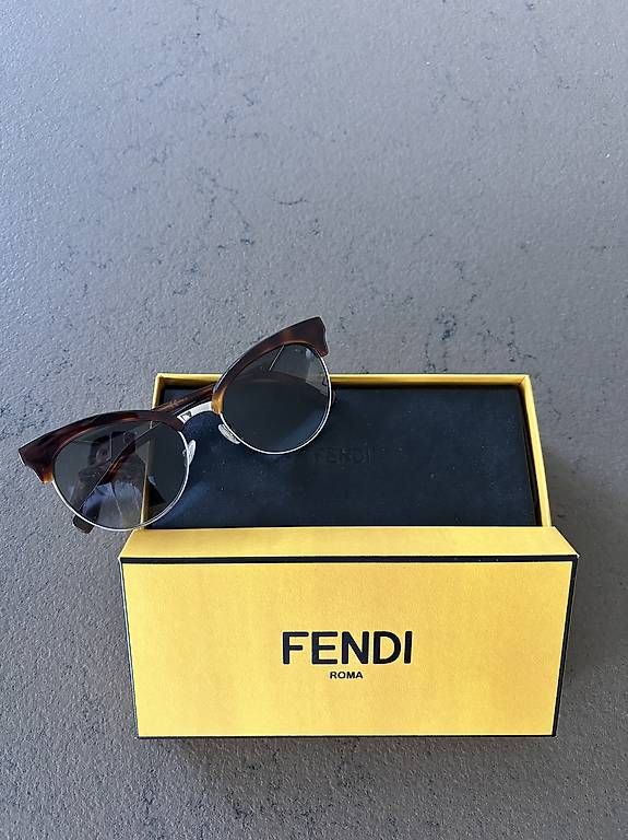 Occhiali & Lenti: Occhiali Fendi  – Usato da Breganzona venduto da fra_8kfy