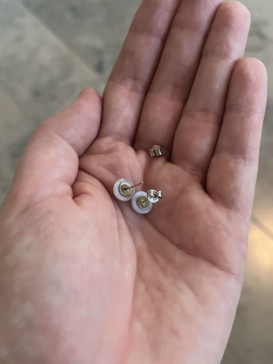 Ohrringe & -stecker: Süsse, hellblaue Stein Ohrstecker, neuwertig – Neu (gemäss Beschreibung) aus Gockhausen von Lali013 2