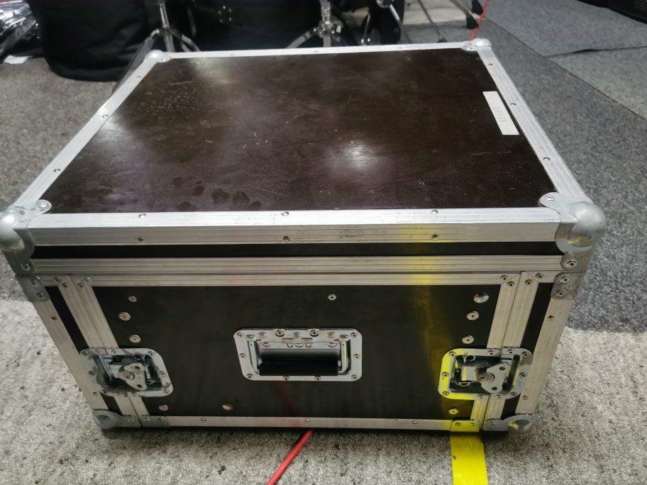 Autres accessoires: Flightcase FLYHT – D'occasion à Erlach par thermoflash