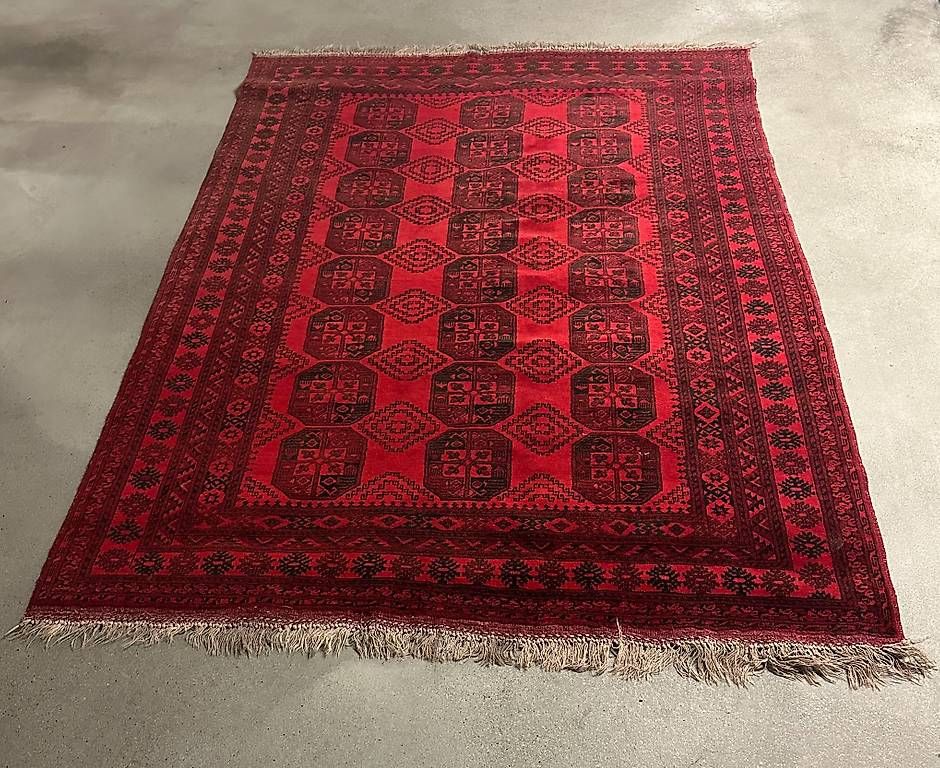 Teppiche: Teppich dunkelrot – Gebraucht aus Altdorf UR von anatol69