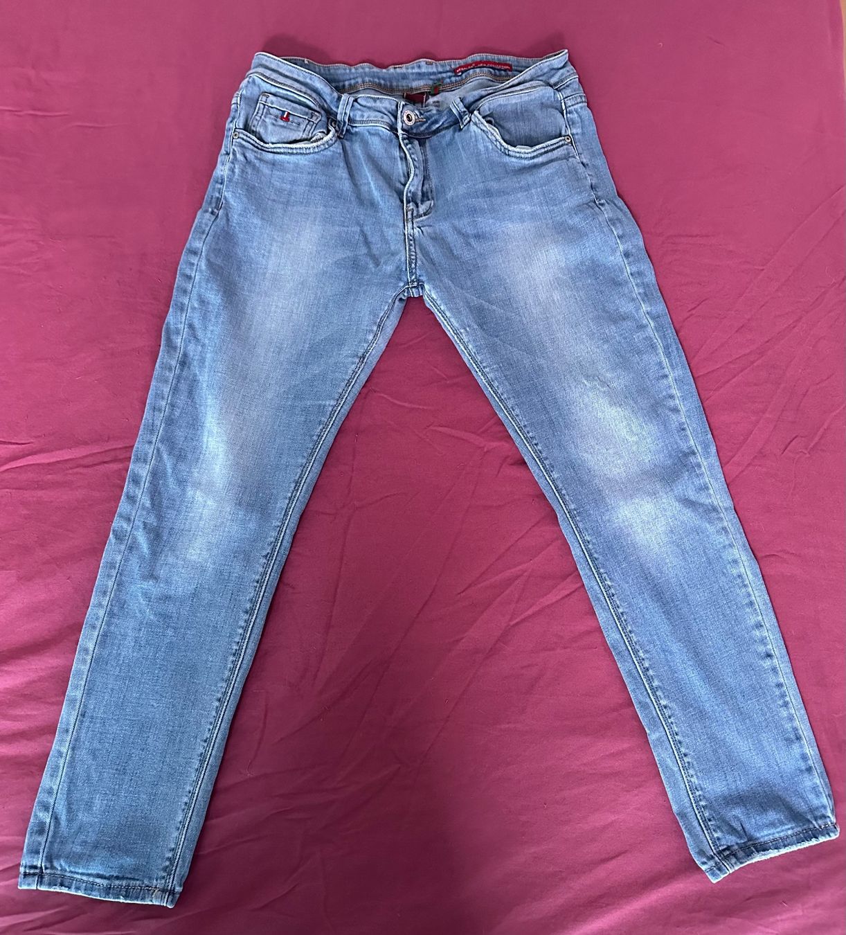 Jeans: Jeans – D'occasion à Reinach BL par 06lohifushi13