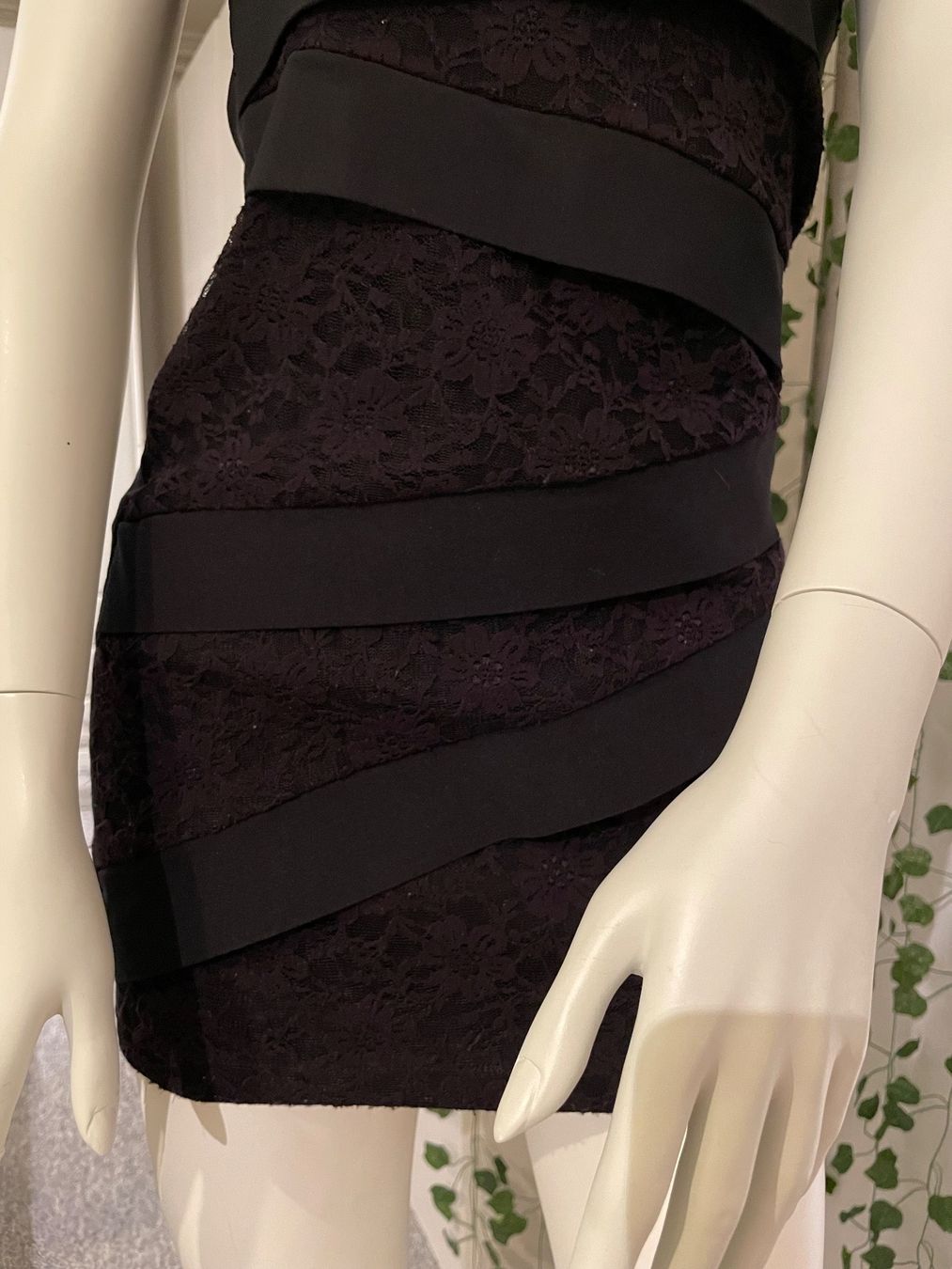 Vestiti: Robe de soirée noire 36 – Nuovo (secondo la descrizione) da Genève venduto da flocon06 2